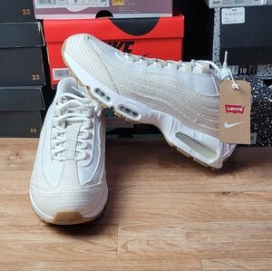 Nike Air Max 95 OG x Levis Light Orewood Brown 2025 (HM4743-100) Men's Size 14